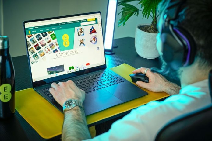 EE Unveils Suite of PC Gaming Laptop Bundles, Console Trade-In Service