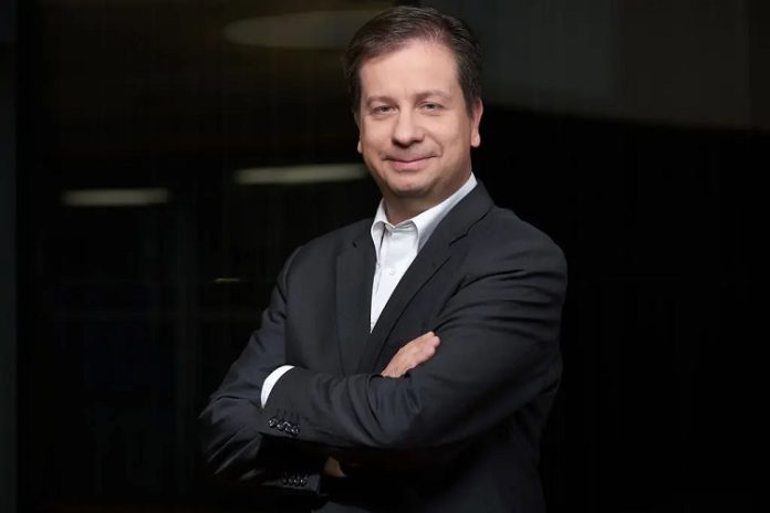 Vodafone Names Luka Mucic as Group CFO