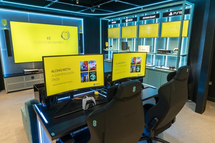 EE Unveils Experience Store in Bluewater Shopping Centre