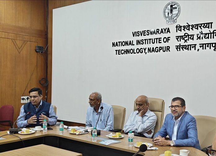 VNIT Nagpur partners with Esri India's MMGEIS Program