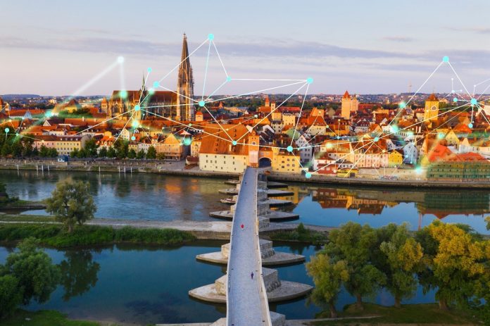 Regensburg Netz Selects Corinex Solutions to Drive Grid Visibility