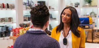 Motorola Solutions Unveils Wearable AI Assistant - SafetyCam