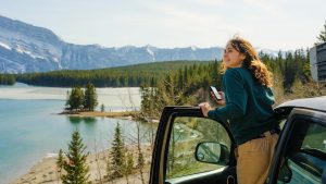 Road Trips, Remote Destinations and Reliable Connectivity Top Summer Travel Priorities: Rogers
